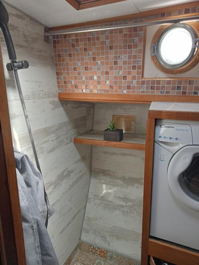 Bateau De Pirates Hotell Gruissan Exteriör bild